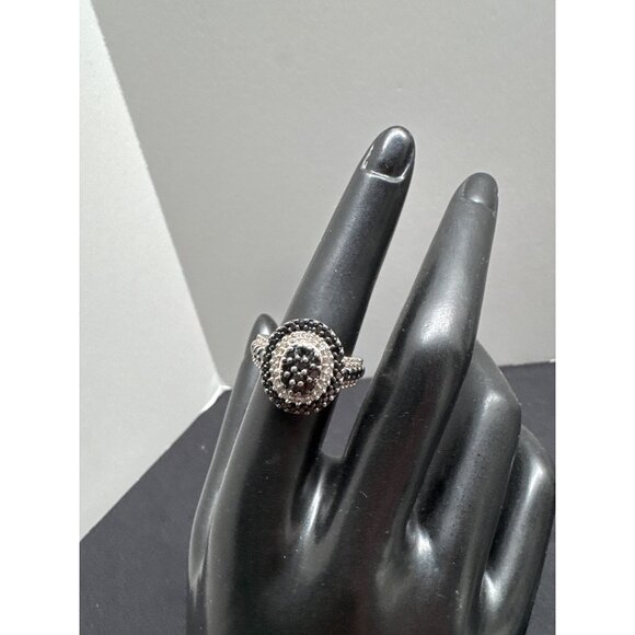 Sterling Silver Black & White Cubic Zirconia Halo Ring In Jewelry Box - Picture 6 of 12